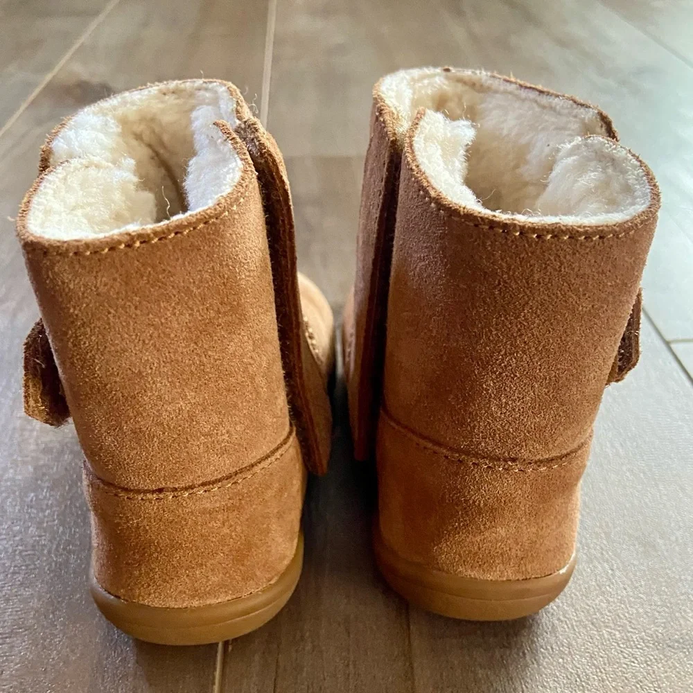 UGG Keelan Il Booties in Chestnut